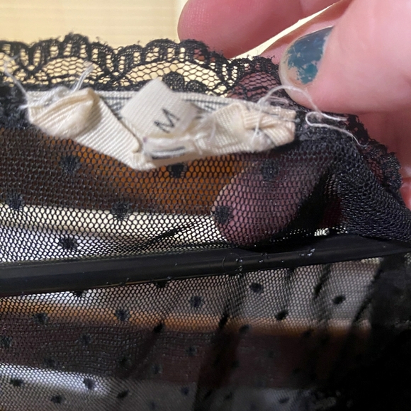 Kirra Medium Oversized babydoll sheer top - Picture 4 of 4